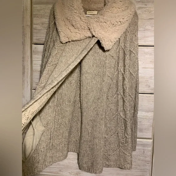 Anthropologie Fuzzy Sweater W Pockets NWT - Picture 4 of 6